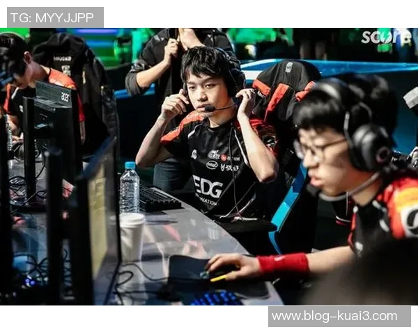 EDG团队协作引发热议DOTA2赛事中的争议与反思